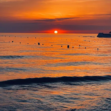 A&e Seaside アパート *